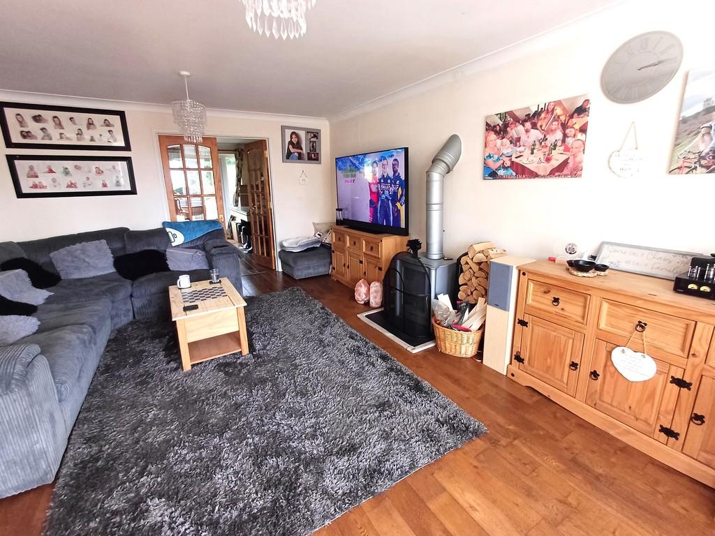 Lounge 1