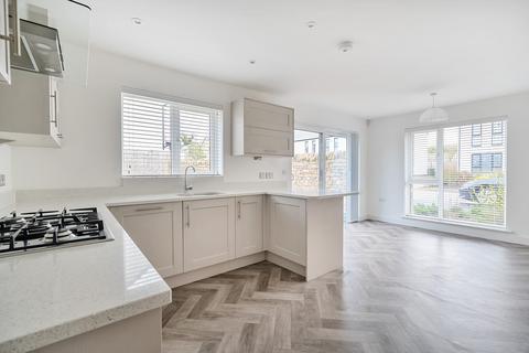 3 bedroom detached house for sale, 56 Oakfield Park, Kirkby Lonsdale, LA6 2FQ