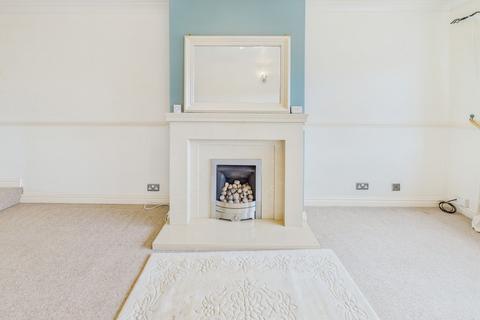12 Combs Close, New Mills, High Peak, SK22 3ED