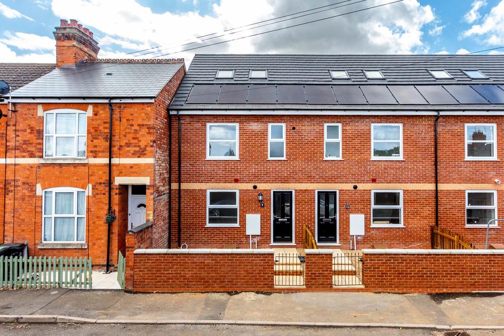Plot 1 front