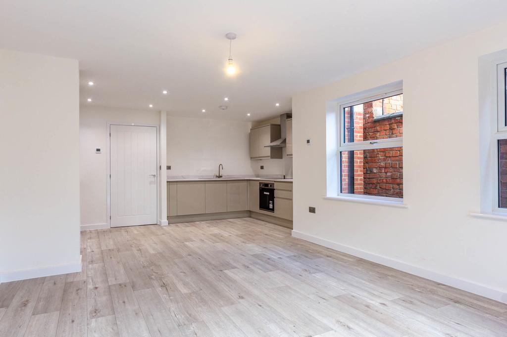 Kitchen/dining/family room