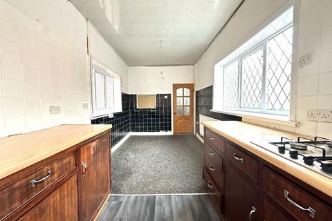 3 bedroom terraced house for sale, Altom Street, Blackburn. Lancs. BB1 7LJ