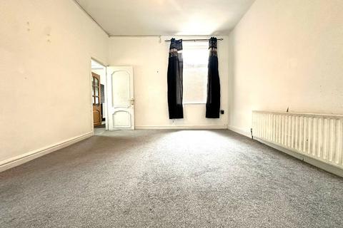 62 Altom Street, Blackburn, BB1 7LJ