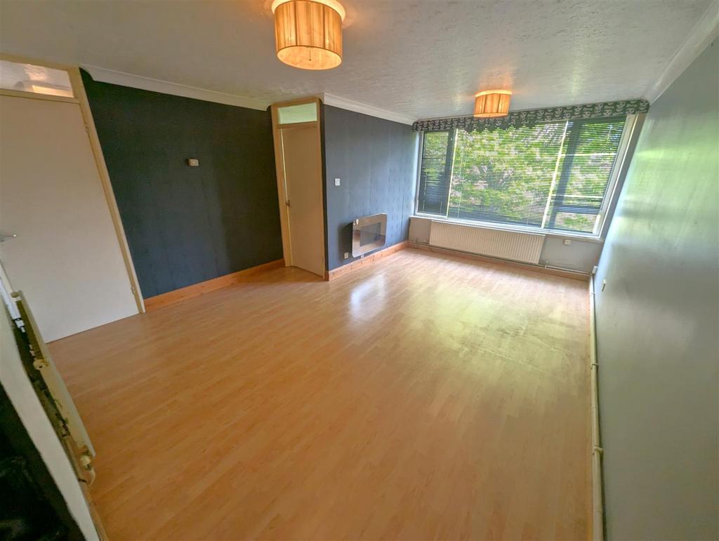 PXL 20250423 125016642.RAW-01.COVER.jpg