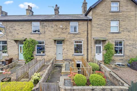 44 Ash Grove, Ilkley, LS29 8EP