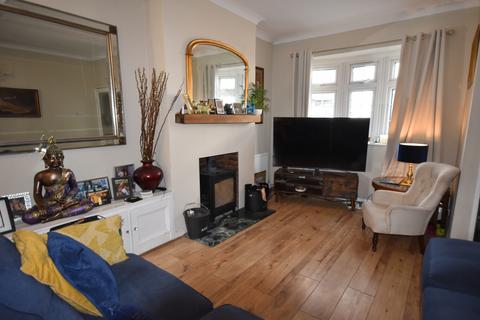 3 bedroom terraced house for sale, Smeaton Road, Woodford Green, Chigwell, IG8