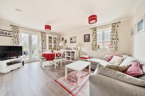 2 bedroom maisonette for sale, Newbury,  Berkshire,  RG14