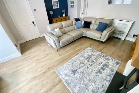 791 Clydach Road, Ynystawe, Swansea, SA6 5BH