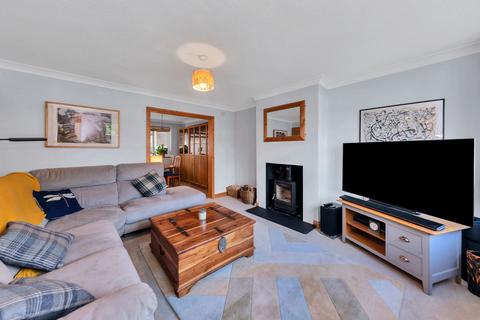 3 bedroom semi-detached house for sale, Walnut Tree Close, Royston SG8