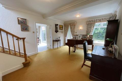3 bedroom detached house for sale, Hangman Stone Lane, Doncaster DN5