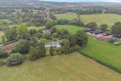 Hook Farm House Newtons Hill, Hartfield, TN7 4DH