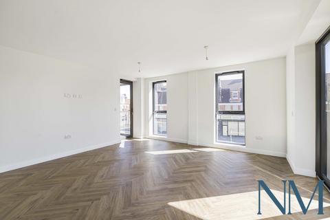 2 bedroom flat for sale, Raynes Park SW20