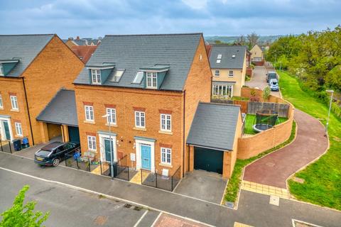 36 Batt Drive, Cheddon Fitzpaine, Taunton, TA2 8FY
