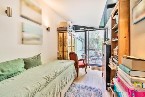 Basement Flat, 67 Amberley Road, London, W9 2JL