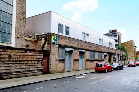 2 bedroom terraced house for sale, Orsman Road, Hoxton, London, N1