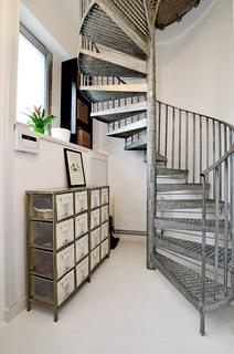 17 Orsman Road, London, N1 5RA