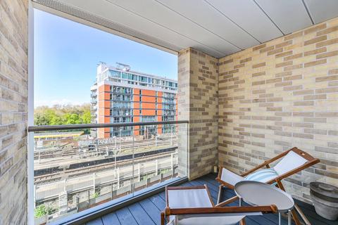 1 bedroom flat for sale, Radley House, Battersea Power Station, LONDON, SW11