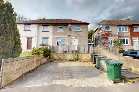 3 bedroom semi-detached house to rent, Ashbourne Haven BD2