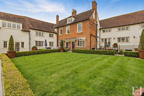 6 bedroom semi-detached house for sale, Myddylton Place, Saffron Walden