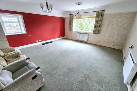 undefined, College House, High Street