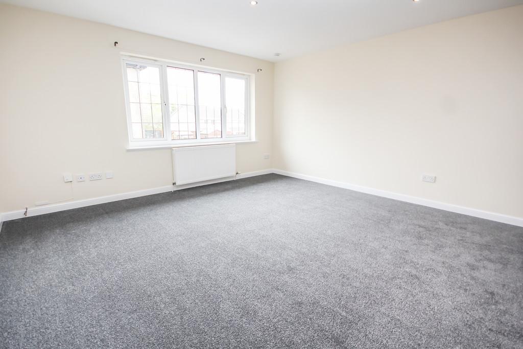 2 Barton Ct - Small Redone-09