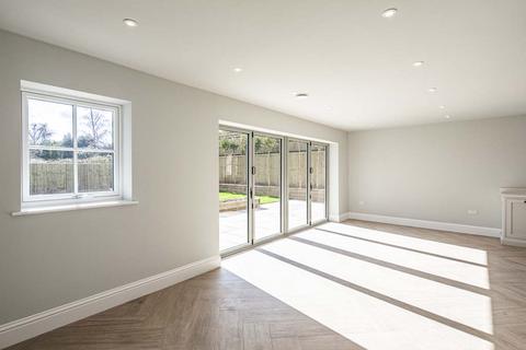 4 bedroom detached house for sale, Juniper Cottage, off Main Street , Stoke Row, RG9