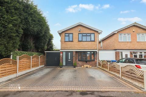 124 Briar, Tamworth, B77 4DZ