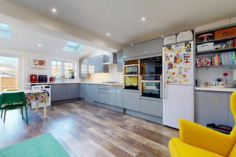 3 bedroom semi-detached house for sale, Britannia Lane , Knights Park, Ashford