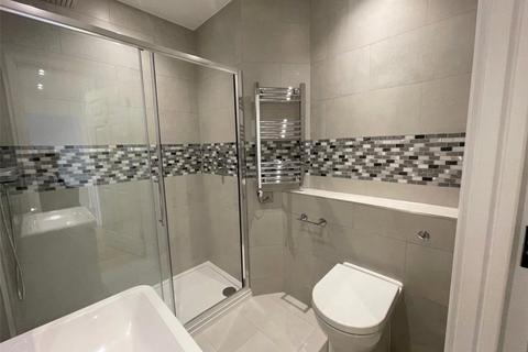 1 bedroom flat to rent, Heathside Finchley Road Golders Hill NW11