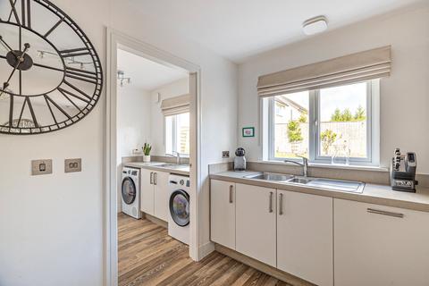 47 Alexander Grove, Bearsden, Glasgow, G61 3EF