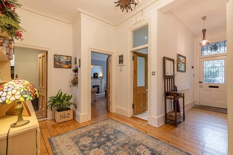 95 Millbrae Road, Glasgow, G42 9UP