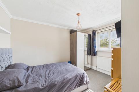 24 Pheasant Grove, Werrington, Peterborough, PE4 5BG