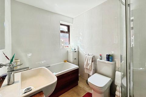 8 Copplestone Drive, Nottingham, NG3 5SH