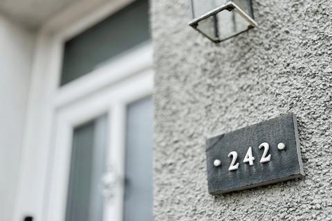 3 bedroom semi-detached house for sale, Mynydd Garn Lwyd Road, Morriston, Swansea, West Glamorgan, SA6