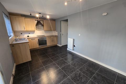 3 bedroom terraced house to rent, Acasta Way, Hull, North Humberside, HU9