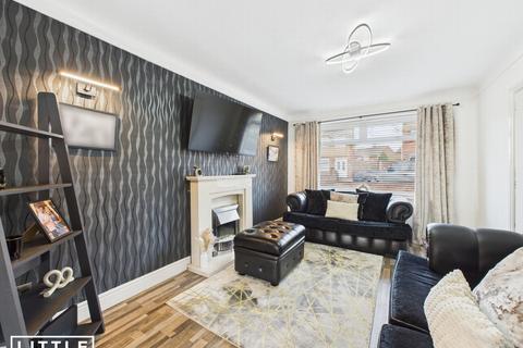 3 bedroom semi-detached house for sale, Grays Avenue, Prescot, L35