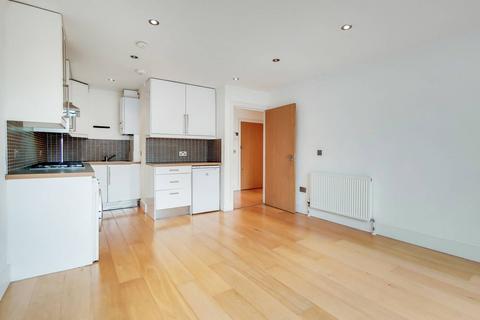 1 bedroom flat to rent, Holloway Road, Holloway, London, N7