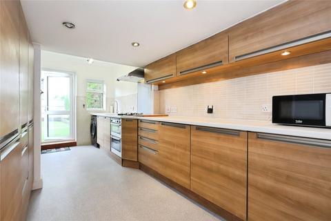 undefined, High Street, Knaphill, Woking, Surrey, GU21