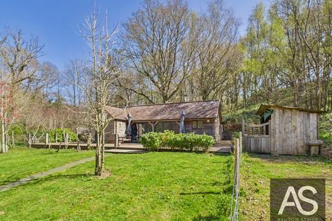 2 bedroom bungalow for sale, Telham Lane, Battle, TN33