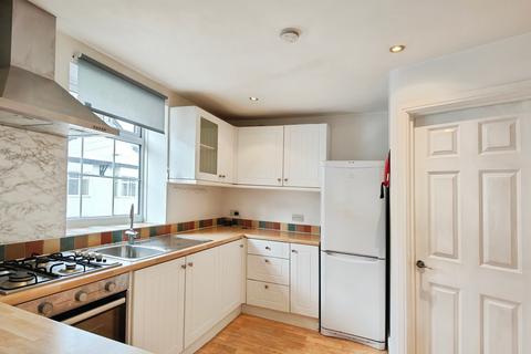 2 bedroom apartment to rent, Colwyn Road, Northampton, NN1 3PX