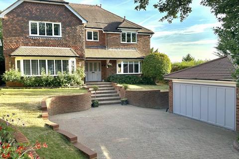 12a Oakley Road, Warlingham, CR6 9BF