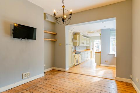 4 bedroom terraced house for sale, High Street, Kinver, Staffordshire, DY7