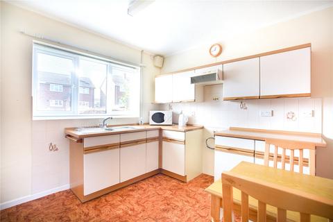 15 College Close, Cleobury Mortimer, Kidderminster, DY14 8PG