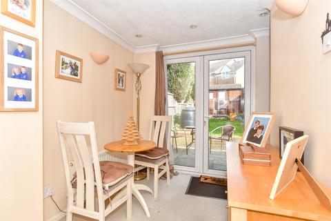 3 bedroom semi-detached house for sale, Crofton Close, Waterlooville, Hampshire