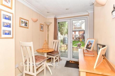 3 bedroom semi-detached house for sale, Crofton Close, Waterlooville, Hampshire