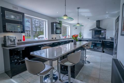 5 bedroom terraced house for sale, Woodburn Crescent, Aberdeen, AB15