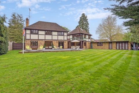 5 bedroom detached house for sale, Horton Close, Maidenhead
