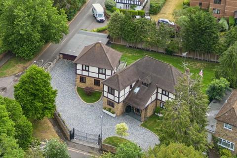 5 bedroom detached house for sale, Horton Close, Maidenhead