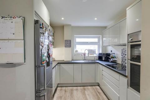 113 Osward, Croydon, CR0 9HD