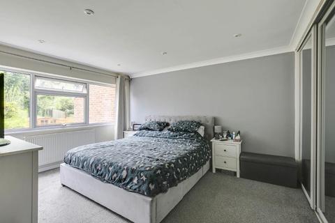 113 Osward, Croydon, CR0 9HD